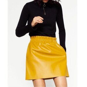 Zara Knit Faux Leather Mini Skirt in Mustard/Yellow size S